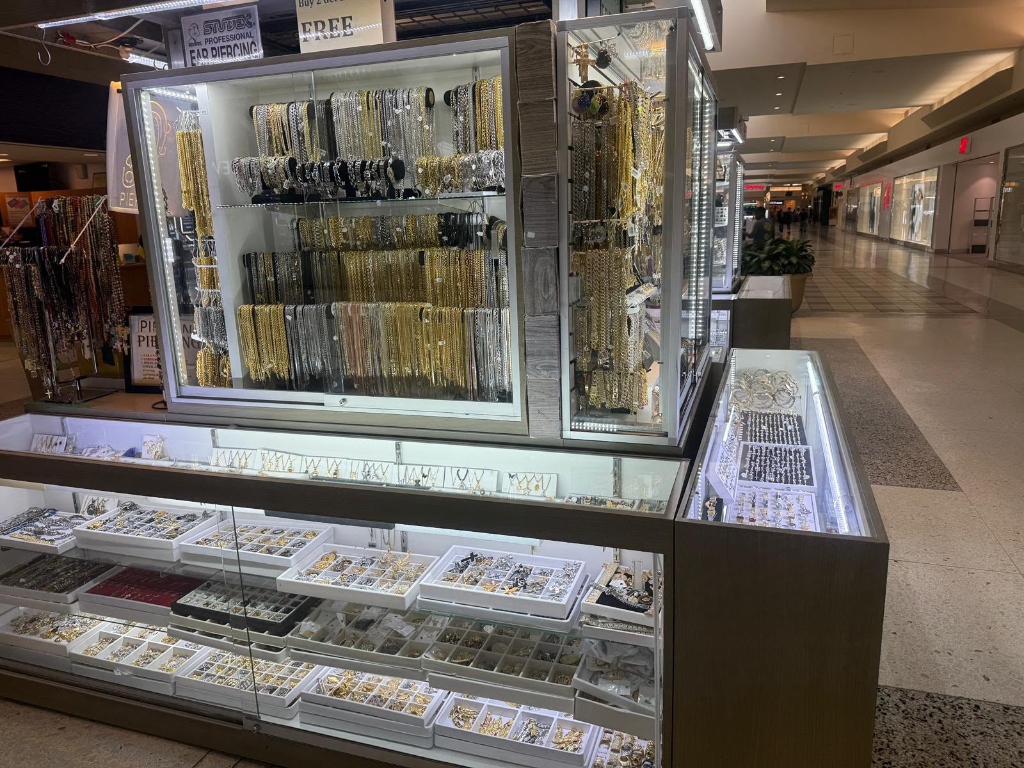 Luxury Jewelers - Santa Anita Mall, Arcadia